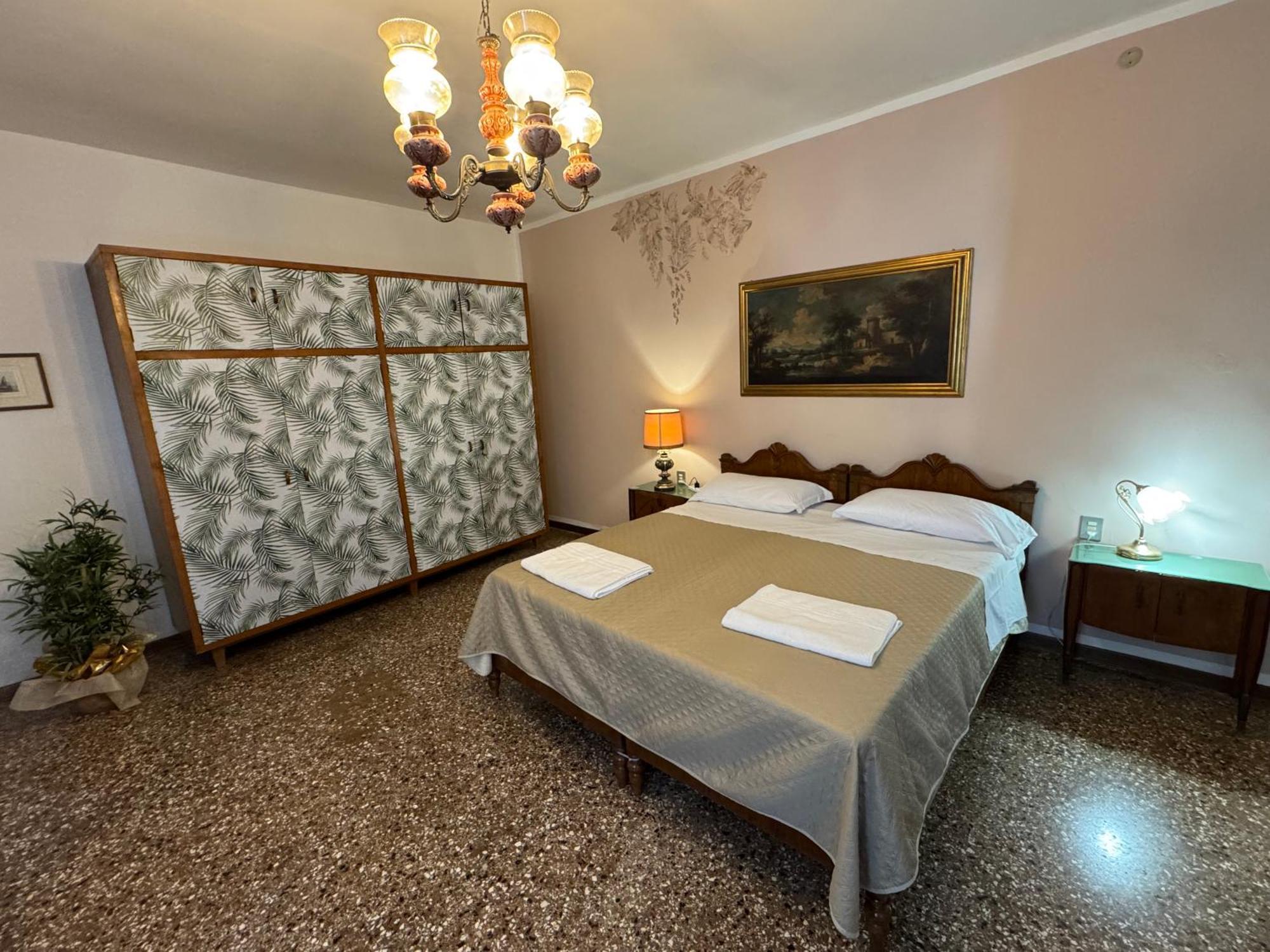 Guest house Lions Venice